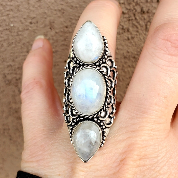 New Rainbow Moonstone 925 Silver Statement Ring. - Picture 12 of 16